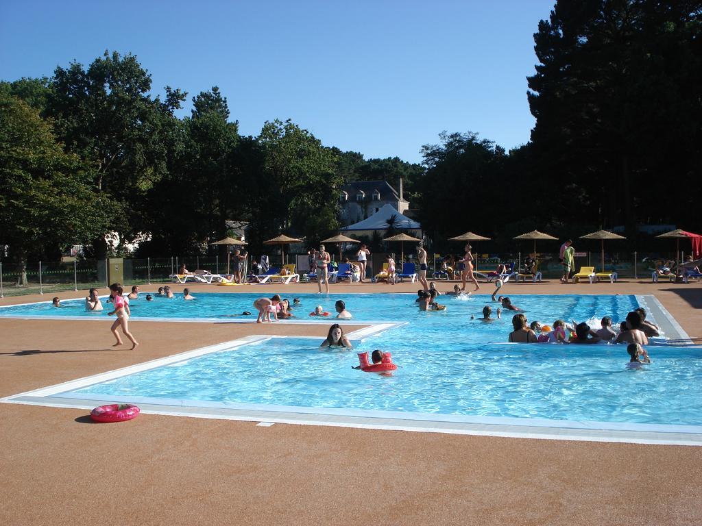 Village Vacances Chateau De Treambert Mesquer エクステリア 写真